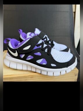 Kids Nike Free Run 2